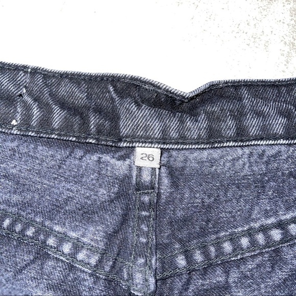 LF - CARMAR // Titania Slim HiRise Shorts - Black - Picture 6 of 8